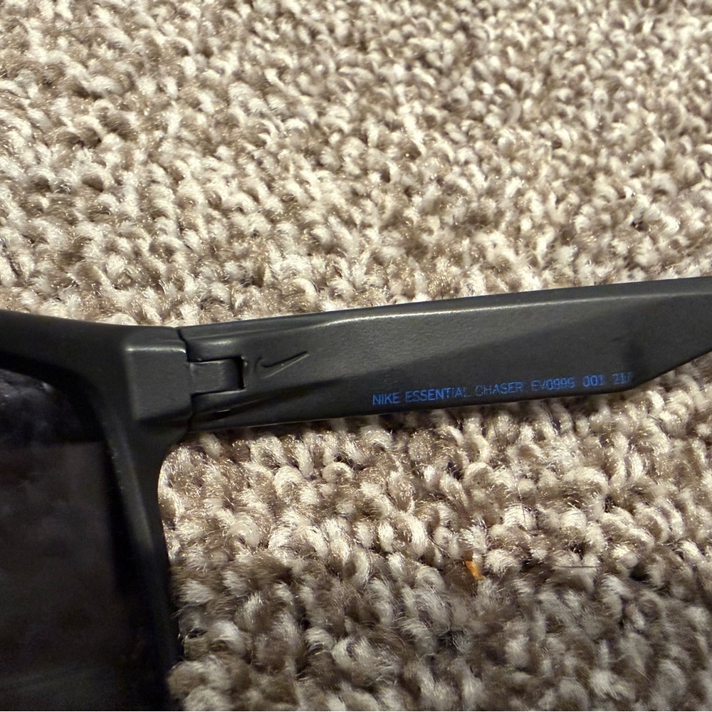 Nike Black Sunglasses - Picture 5 of 7